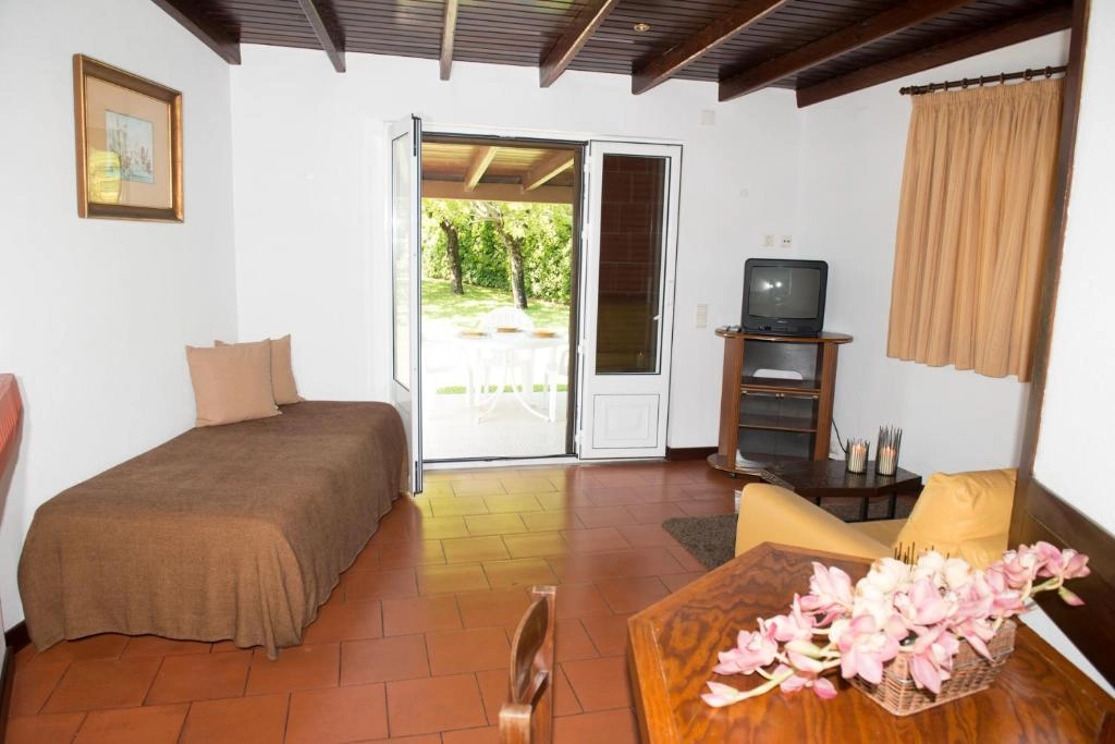 Apartamento T1 (2 Adultos + 2 Crianças) - Hotel S. Jorge Batalha